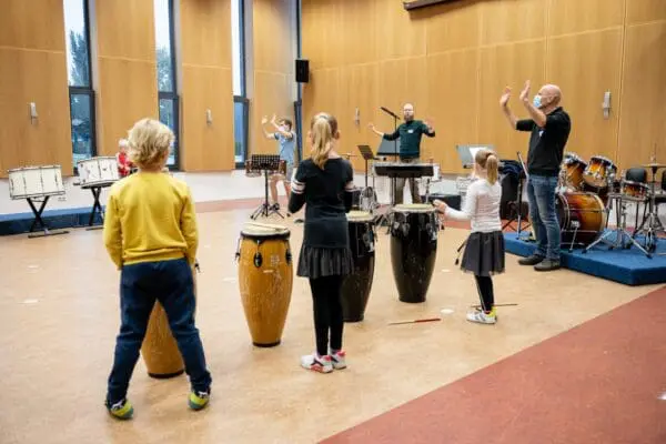 De theaterzaal als voetbaltribune: de rol van de provincie in cultuurbeleid