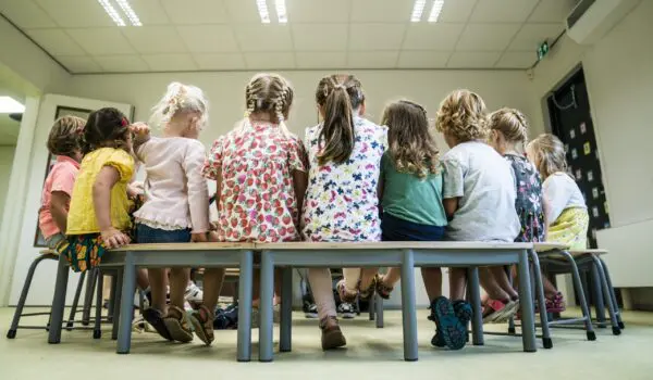 Weer naar school: tussen hoop en vrees