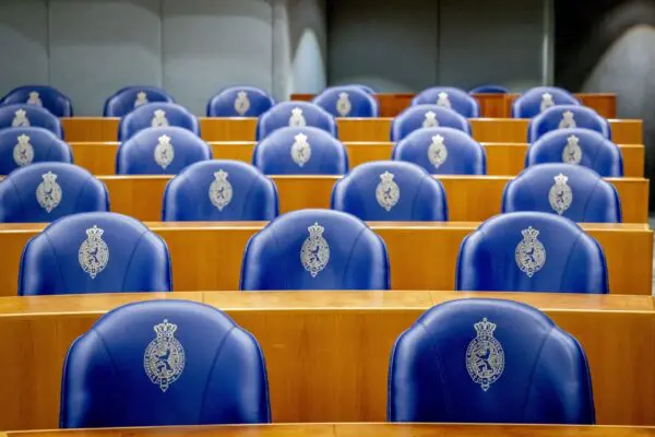 Nieuwkomers in de Tweede Kamer reageren en kijken vooruit