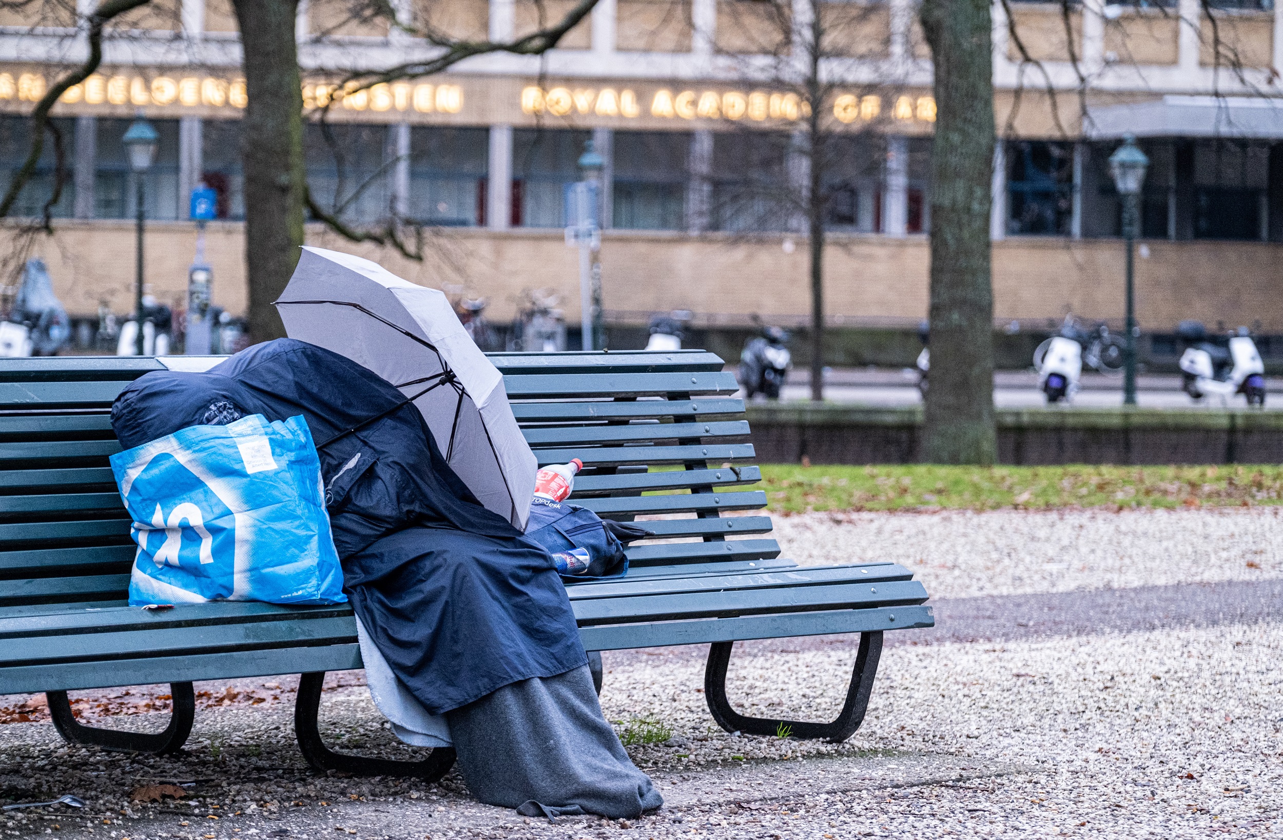 247 Haagse daklozen een woning elders in het land: wenselijk, asociaal of iets ertussenin?